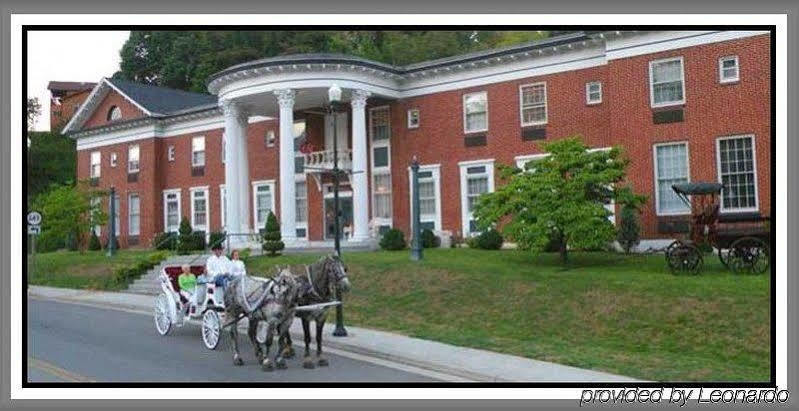 Macarthur Inn Narrows Exterior foto